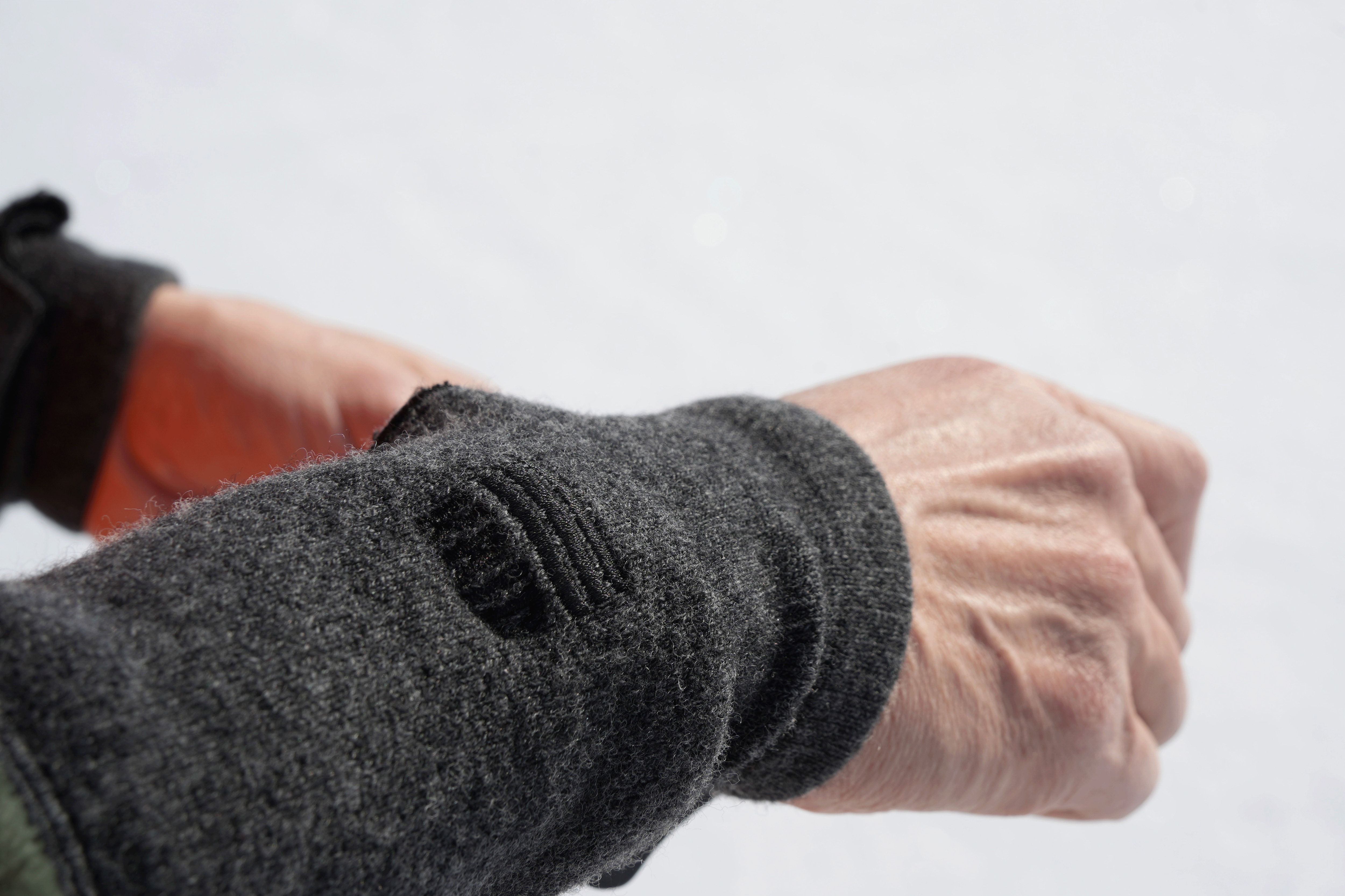 KAID メリノウールリストストーブ