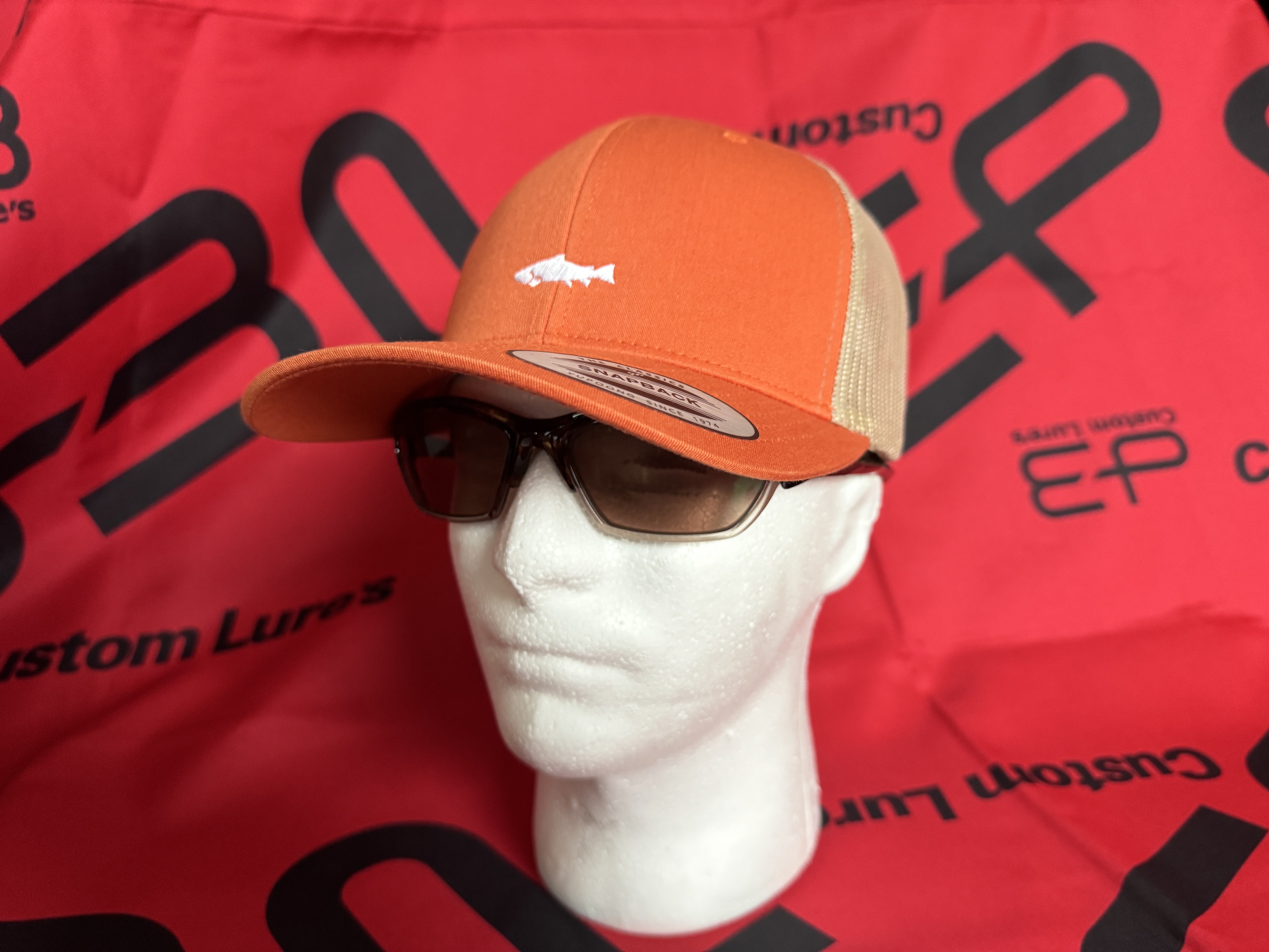 TROUTメッシュキャップ（オレンジ）